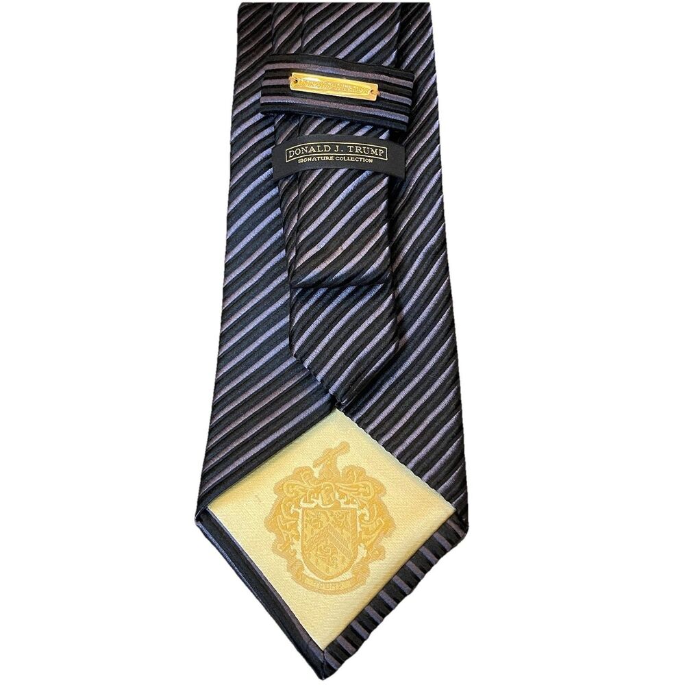 Donald J. Trump Tie Signature Collection Striped Mens Necktie Silk Black Gray